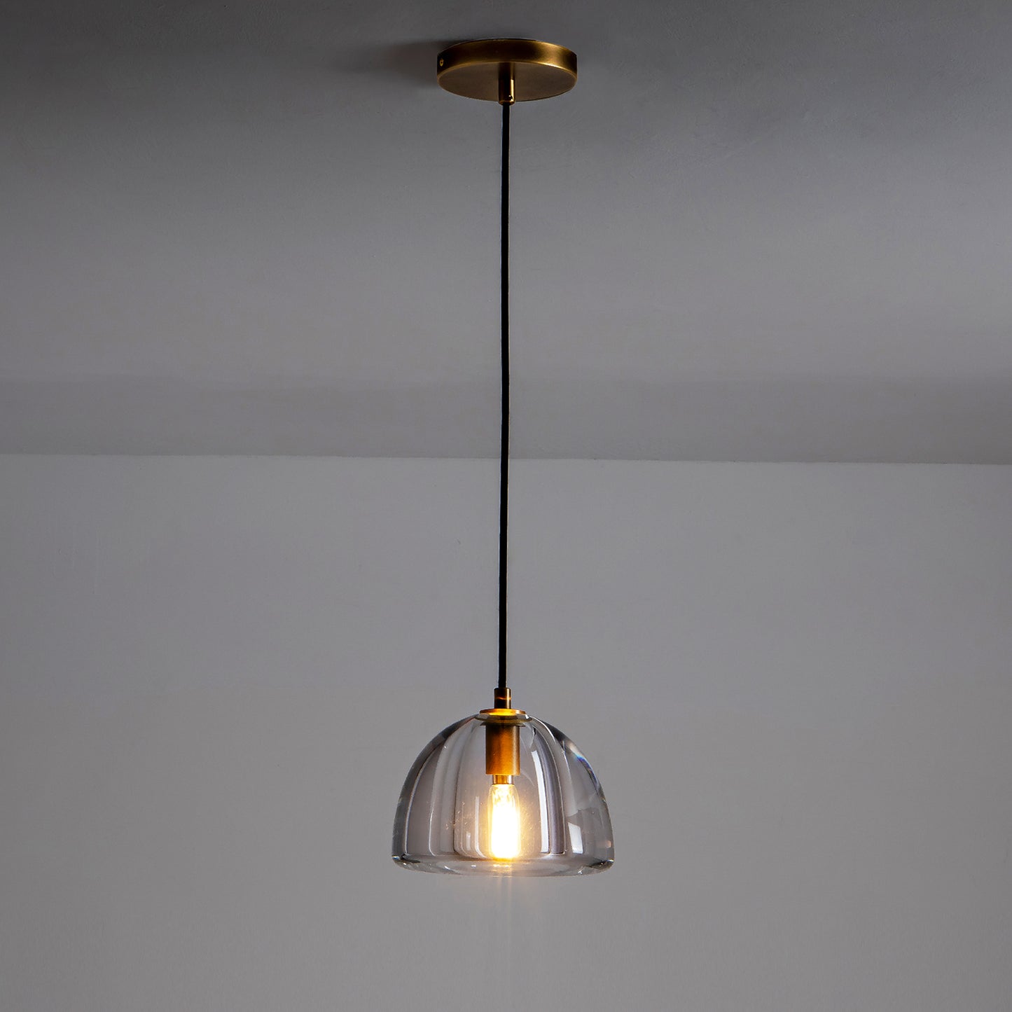 1-Light Farmhouse Gold Pendent Light, Kitchen Island Lighting with Raindrop Glass Shade