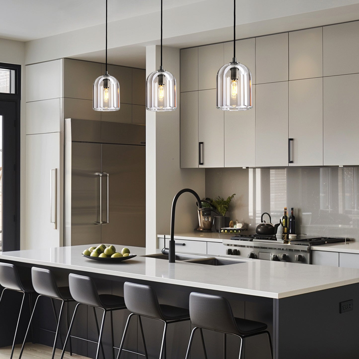 1-Light Black Pendant Light, Modern Indoor Pendant Light with Crystal Shade for Kitchen Island, Dining Room, Living Room