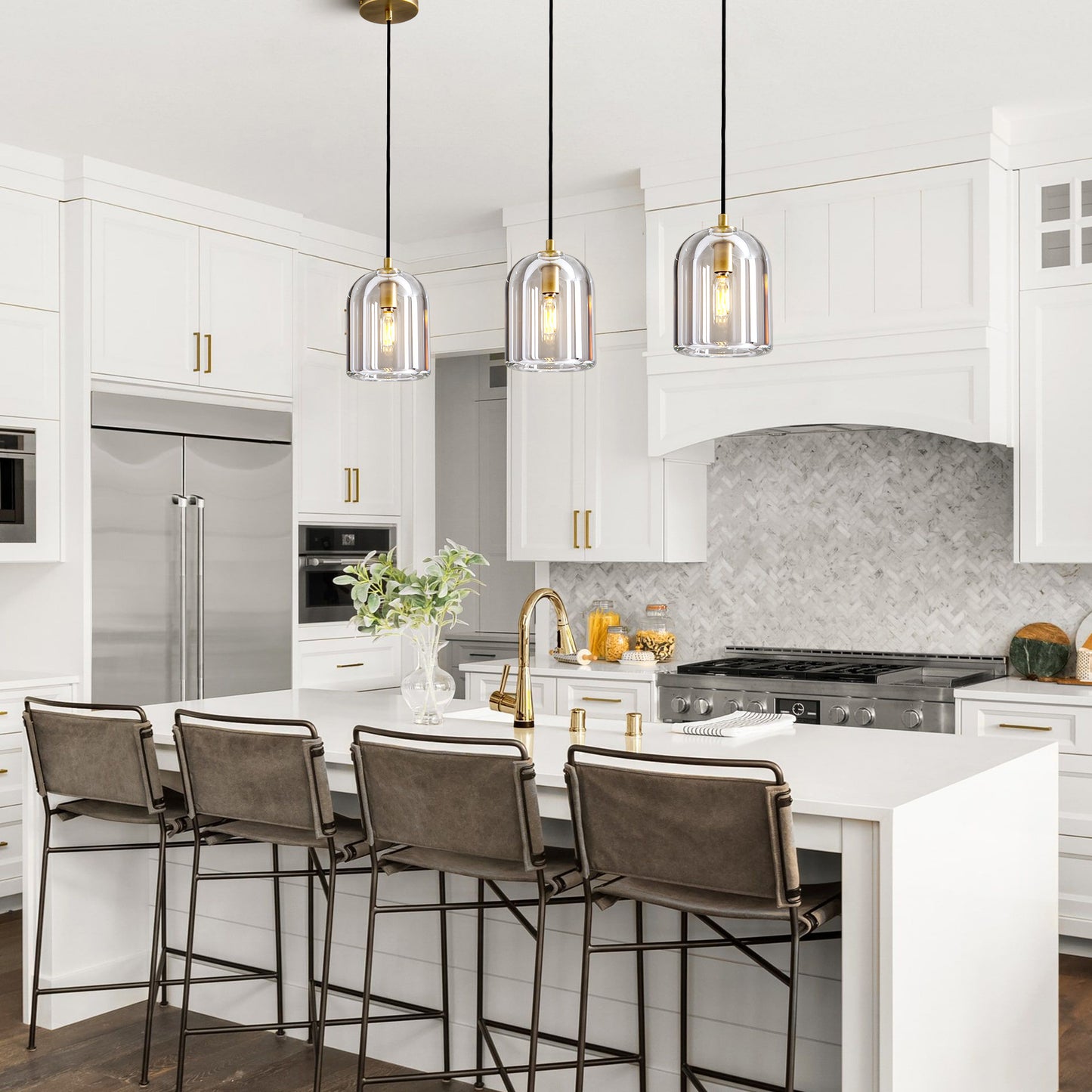 1-Light Gold Pendant Light, Modern Indoor Pendant Light with Crystal Shade for Kitchen Island, Dining Room, Living Room