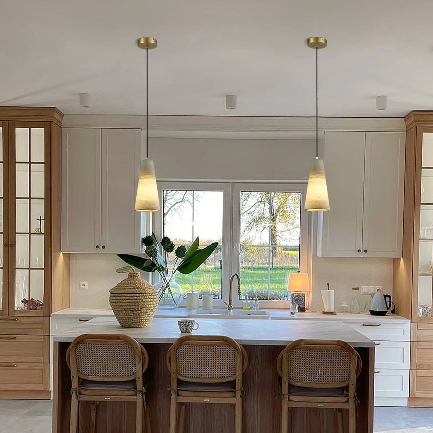 1-Light Gold Pendant Light, Conical Natural Alabaster Shade Pendant Light for Dining Room, Kitchen Island(Bulb Included)