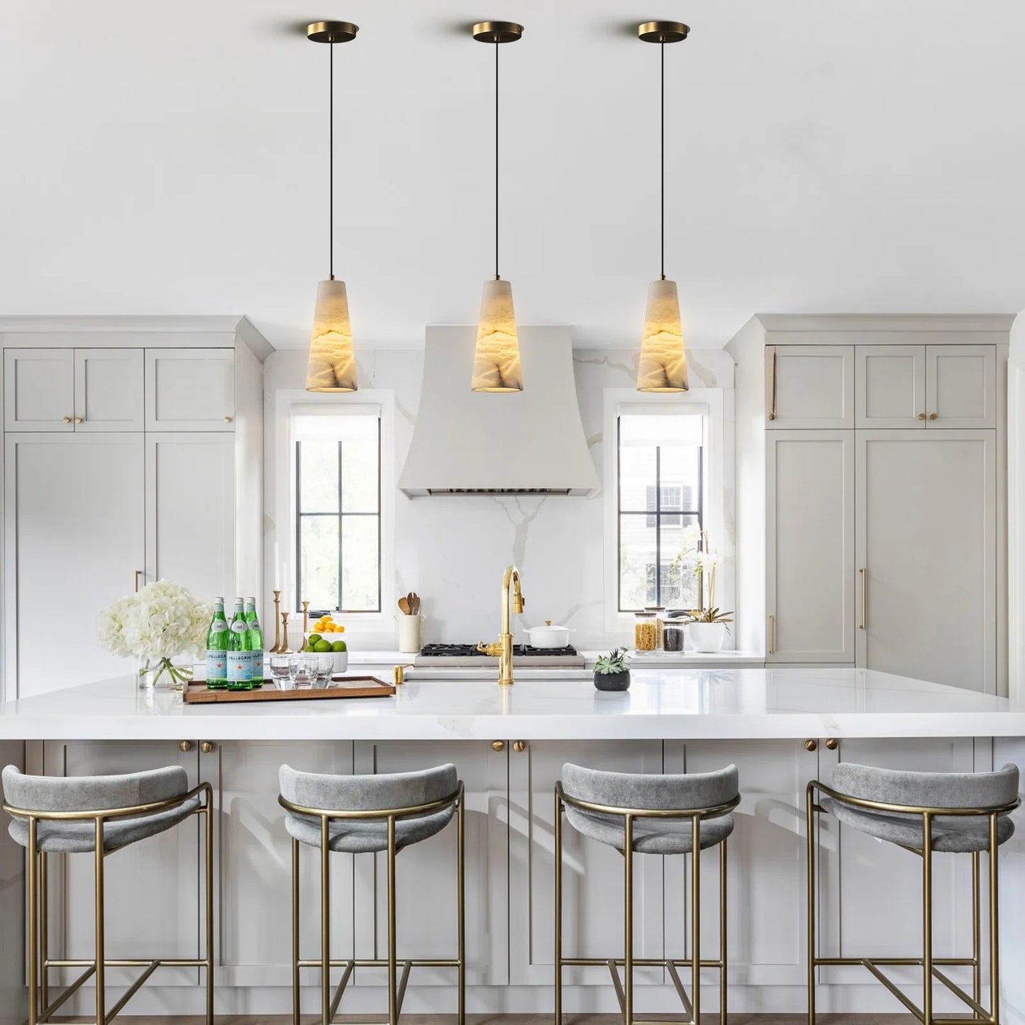 1-Light Gold Pendant Light, Conical Natural Alabaster Shade Pendant Light for Dining Room, Kitchen Island(Bulb Included)