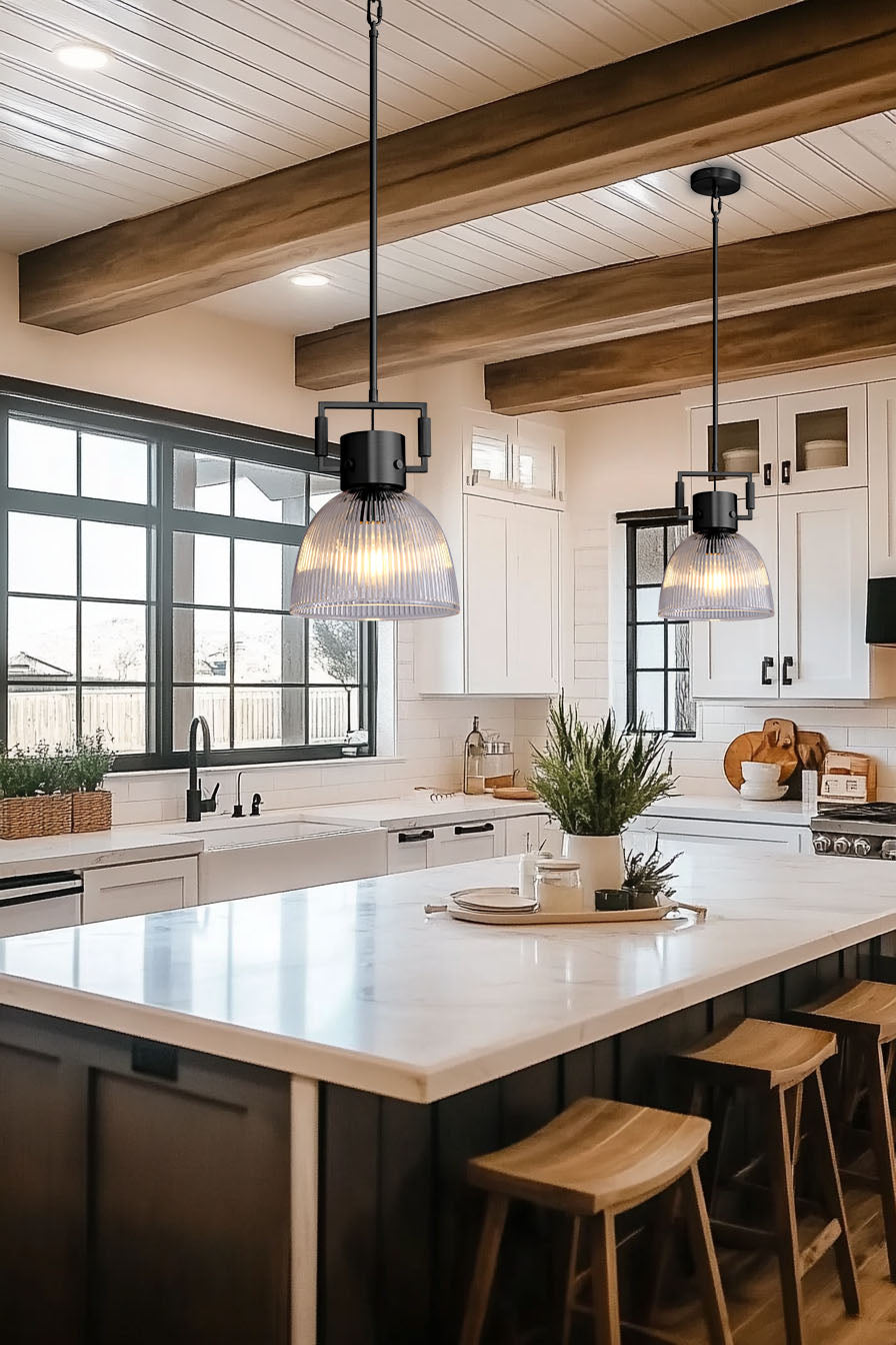 Modern Farmhouse Shaded Kitchen Island Pendant Lighting,1-Light Black Pendant Light with Glass Shade,Black Pendant Light