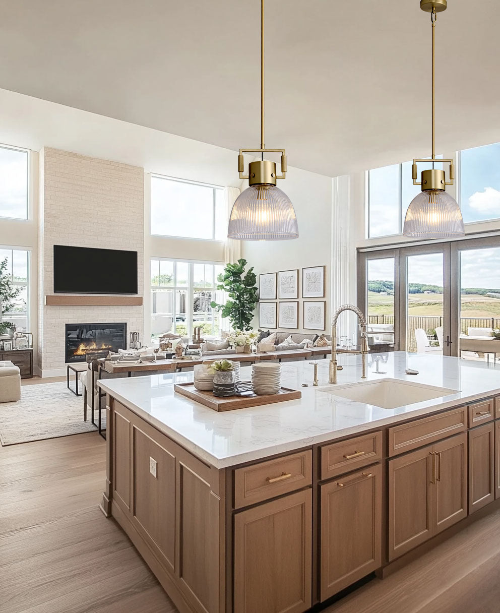 Modern Farmhouse Shaded Kitchen Island Pendant Lighting, 1-Light Gold Pendant Light with Glass Shade, Gold Pendant Light