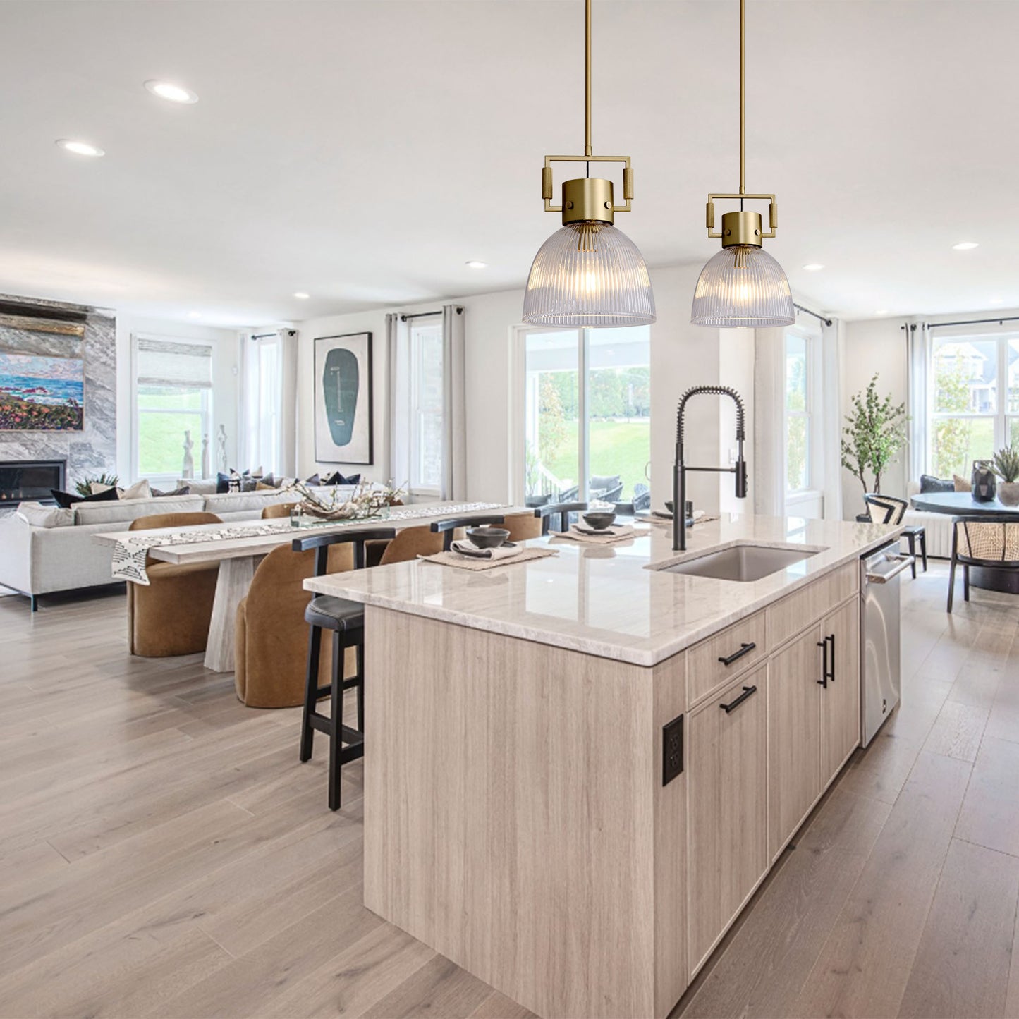 Modern Farmhouse Shaded Kitchen Island Pendant Lighting, 1-Light Gold Pendant Light with Glass Shade, Gold Pendant Light